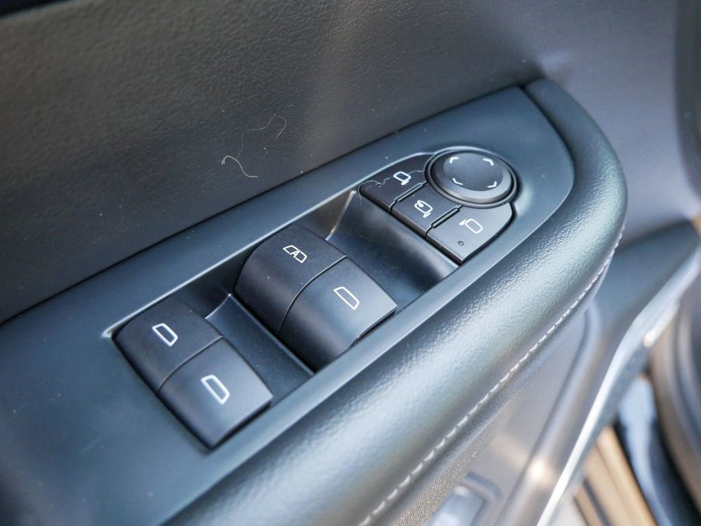 Used 2025 Buick Enclave Preferred image 16