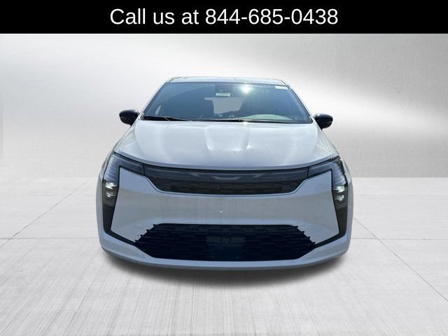 New 2027 Chrysler Pacifica Select FWD image 2