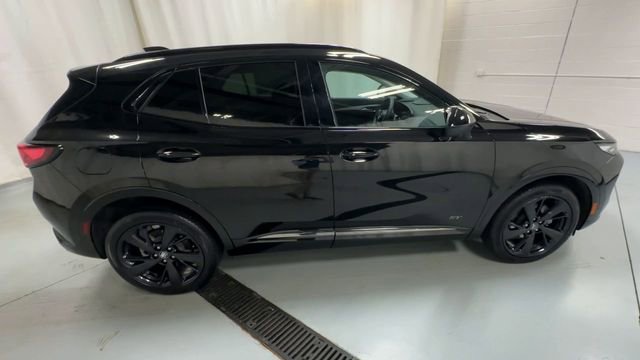 Used 2025 Buick Envision Sport Touring image 9