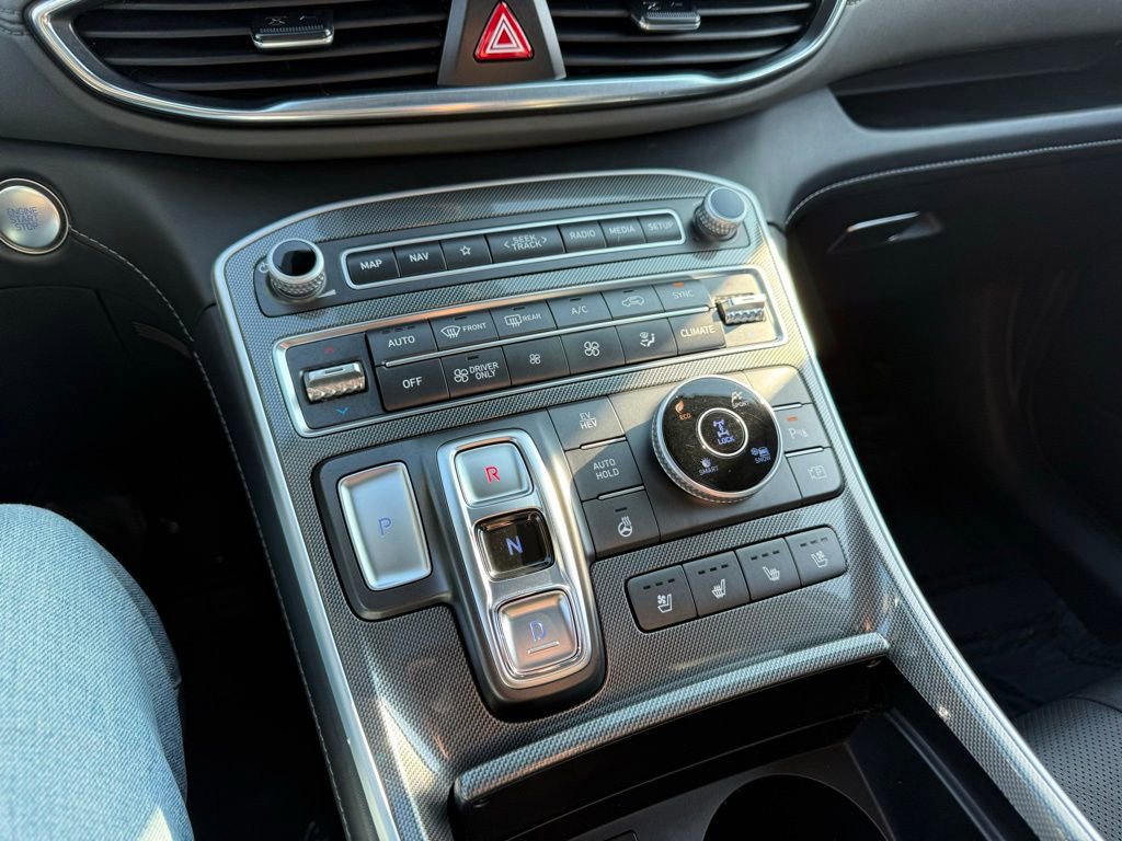 Used 2023 Hyundai Santa Fe Limited image 28
