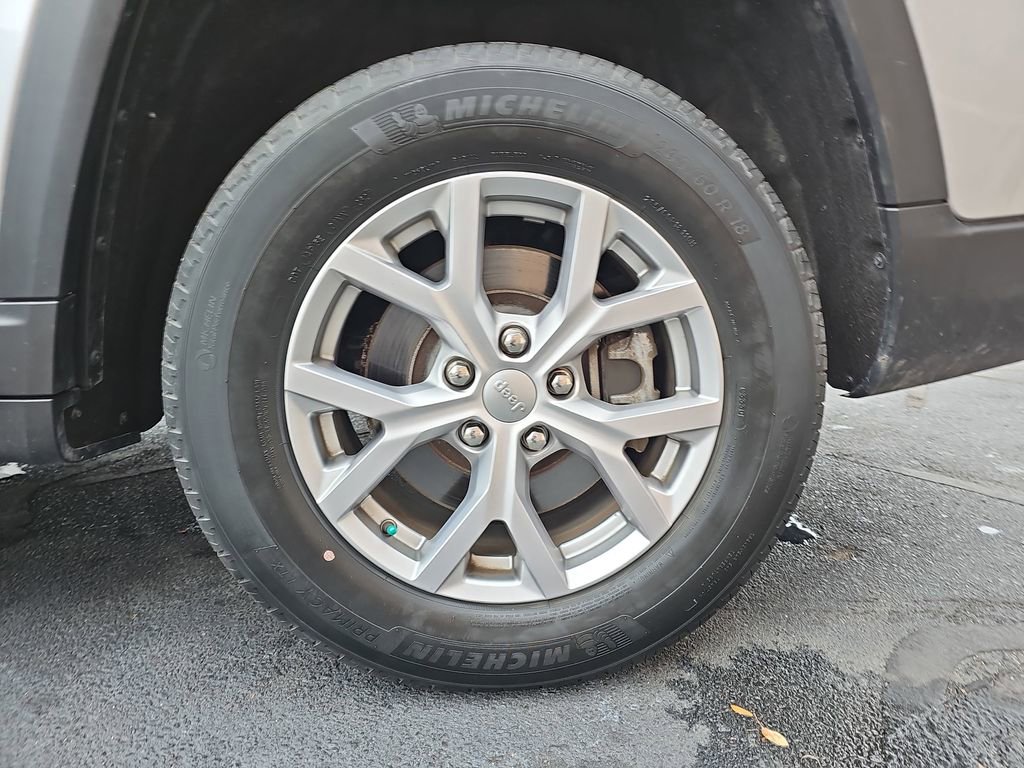 Certified 2021 Jeep Grand Cherokee L Limited image 35