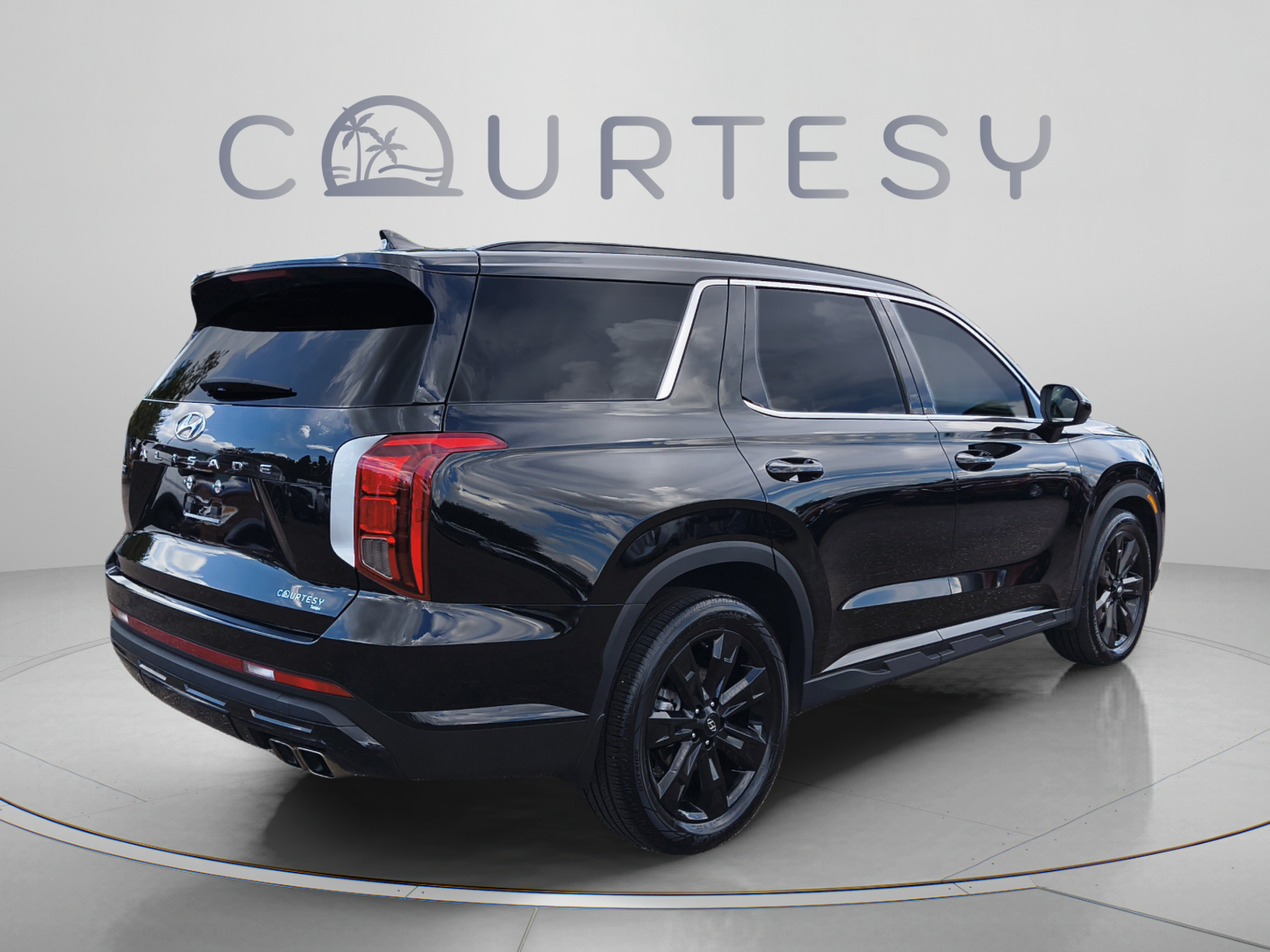 Used 2024 Hyundai Palisade XRT FWD image 5