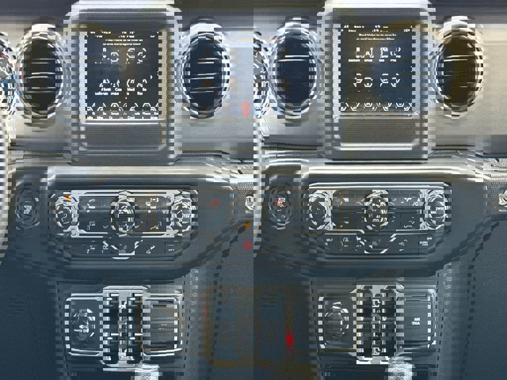 Used 2021 Jeep Wrangler Unlimited Sport AWD/4WD image 20