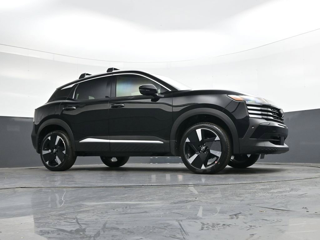 Certified 2026 Nissan Kicks SR FWD image 30
