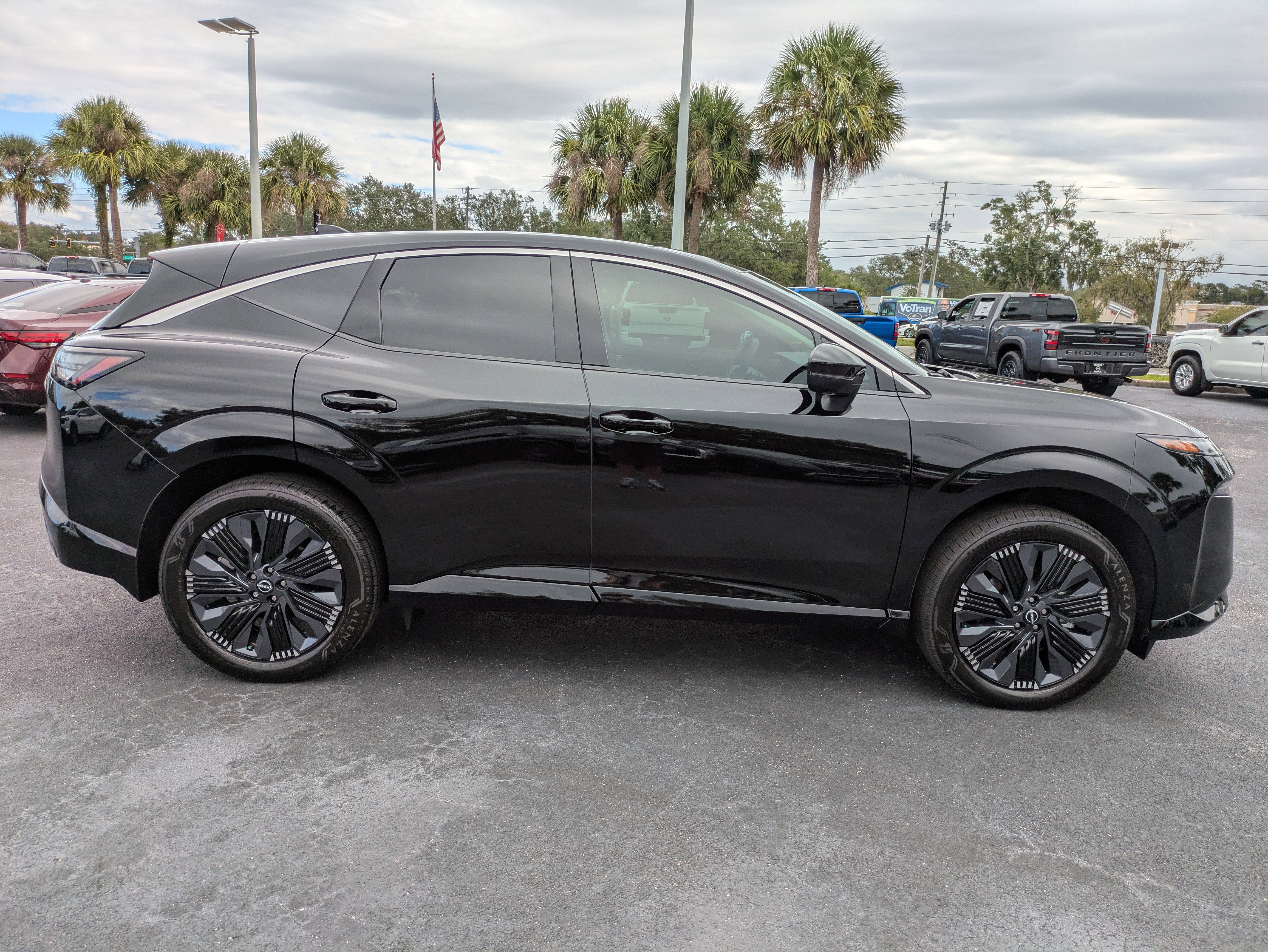 New 2026 Nissan Murano Platinum image 3
