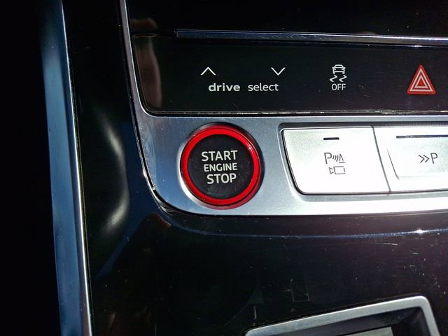 Used 2023 Audi SQ8 Prestige w/ Prestige Package image 24