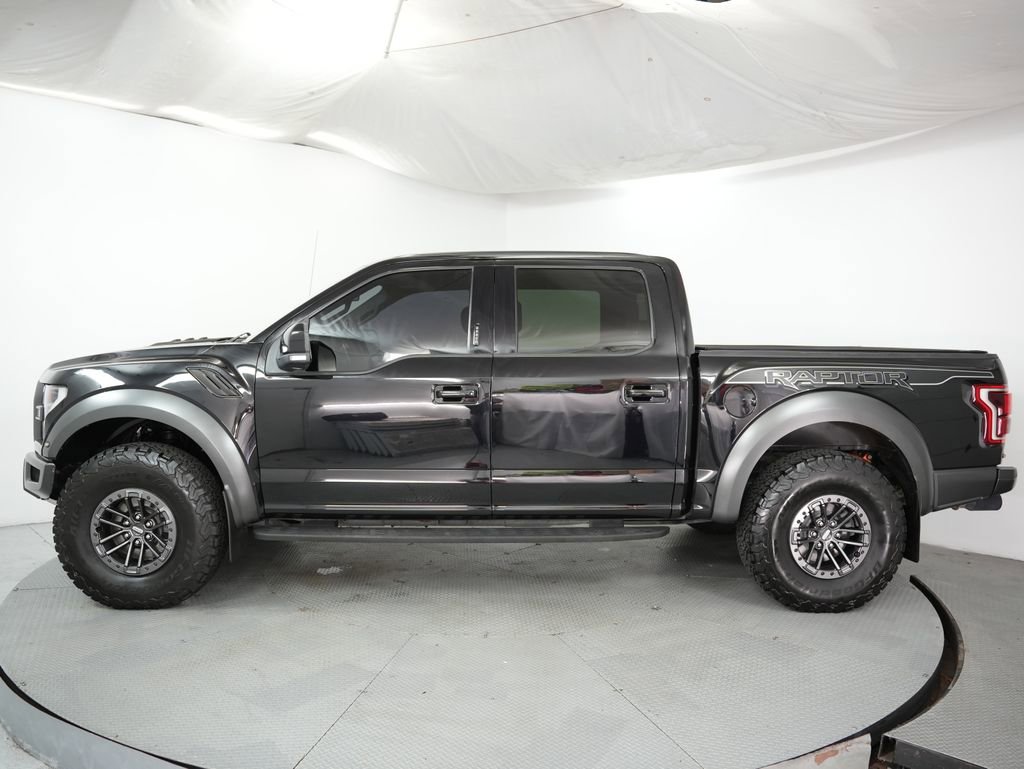 Used 2020 Ford F150 Raptor w/ Equipment Group 802A Luxury image 4