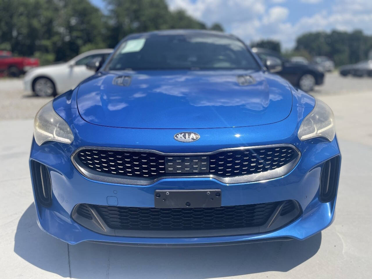 Used 2018 Kia Stinger GT2 AWD/4WD image 2