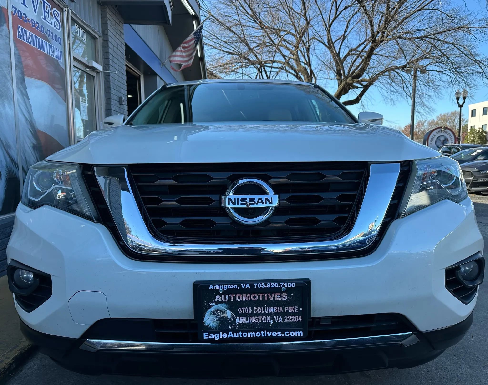 Used 2017 Nissan Pathfinder SL w/ SL Tech Package image 5
