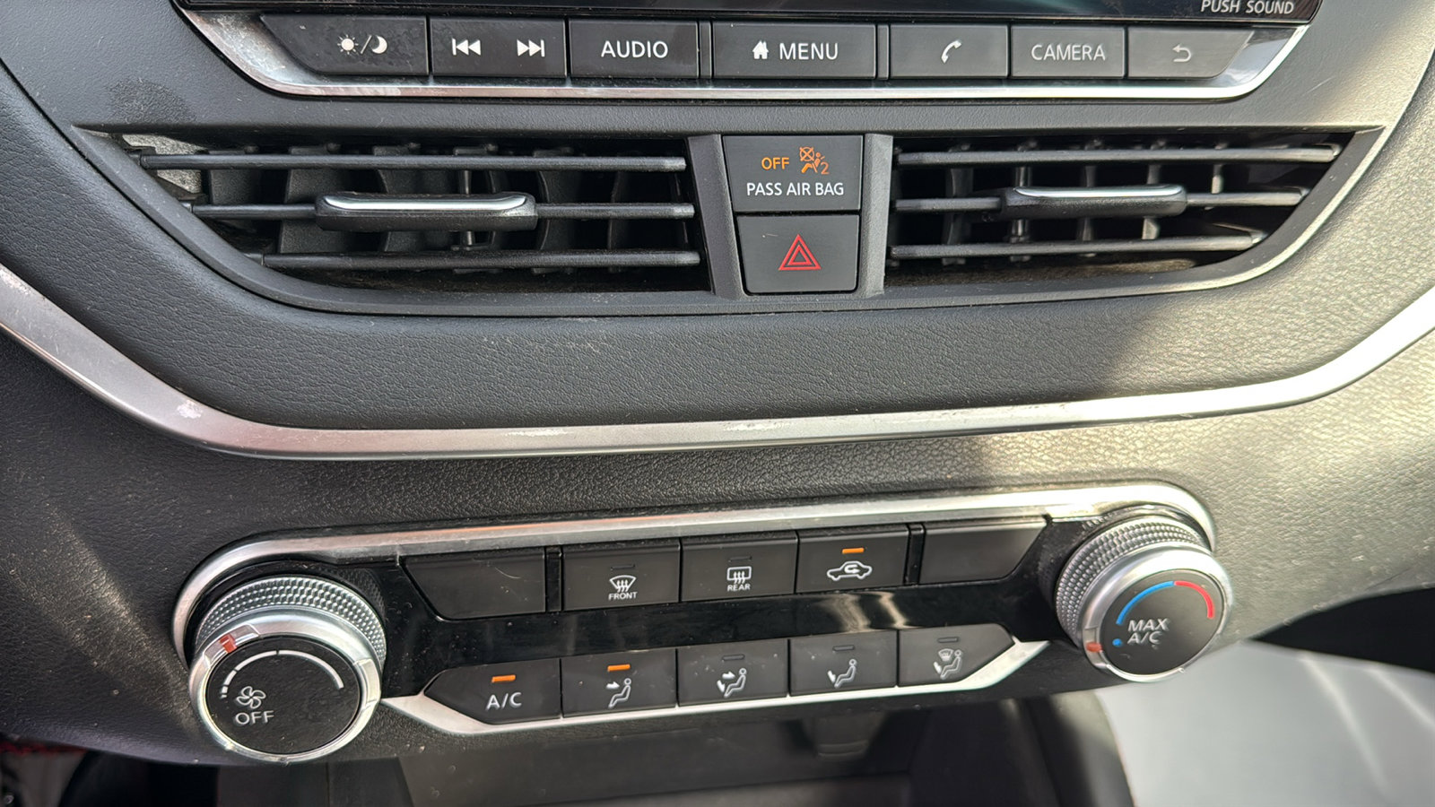 Used 2020 Nissan Altima 2.5 SR FWD image 15