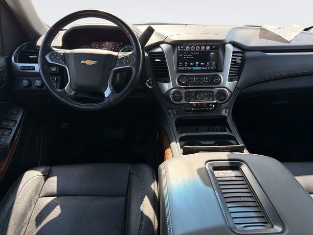 Used 2019 Chevrolet Suburban Premier image 17