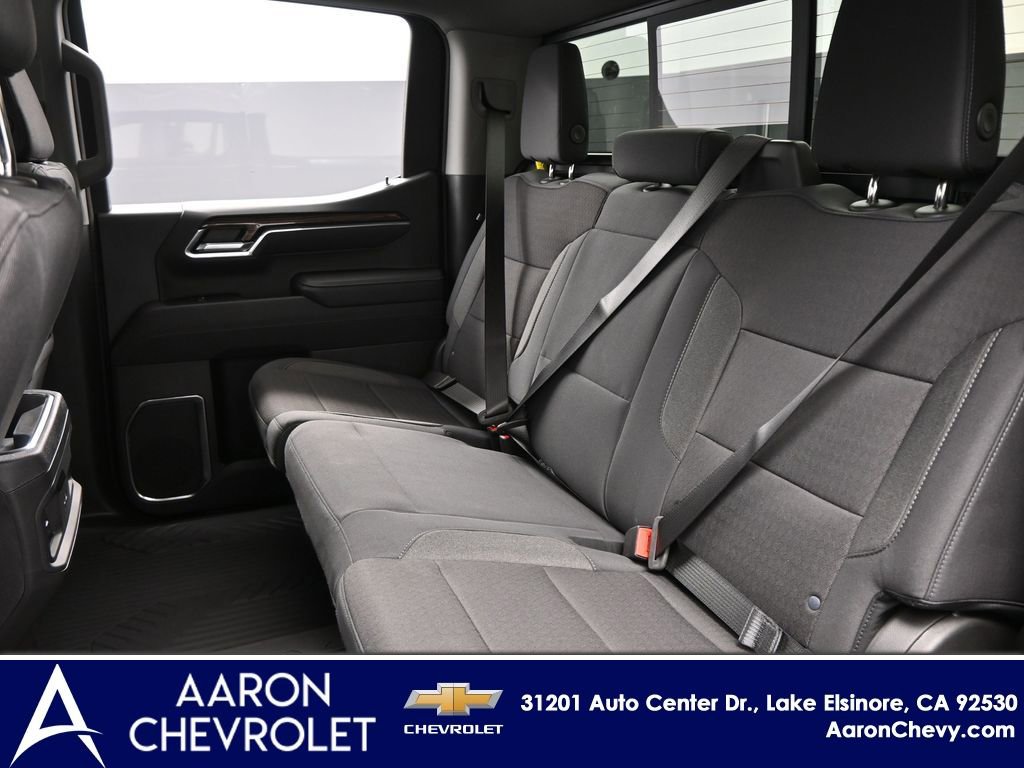 New 2026 Chevrolet Silverado 1500 RST w/ Dark Appearance Package image 14