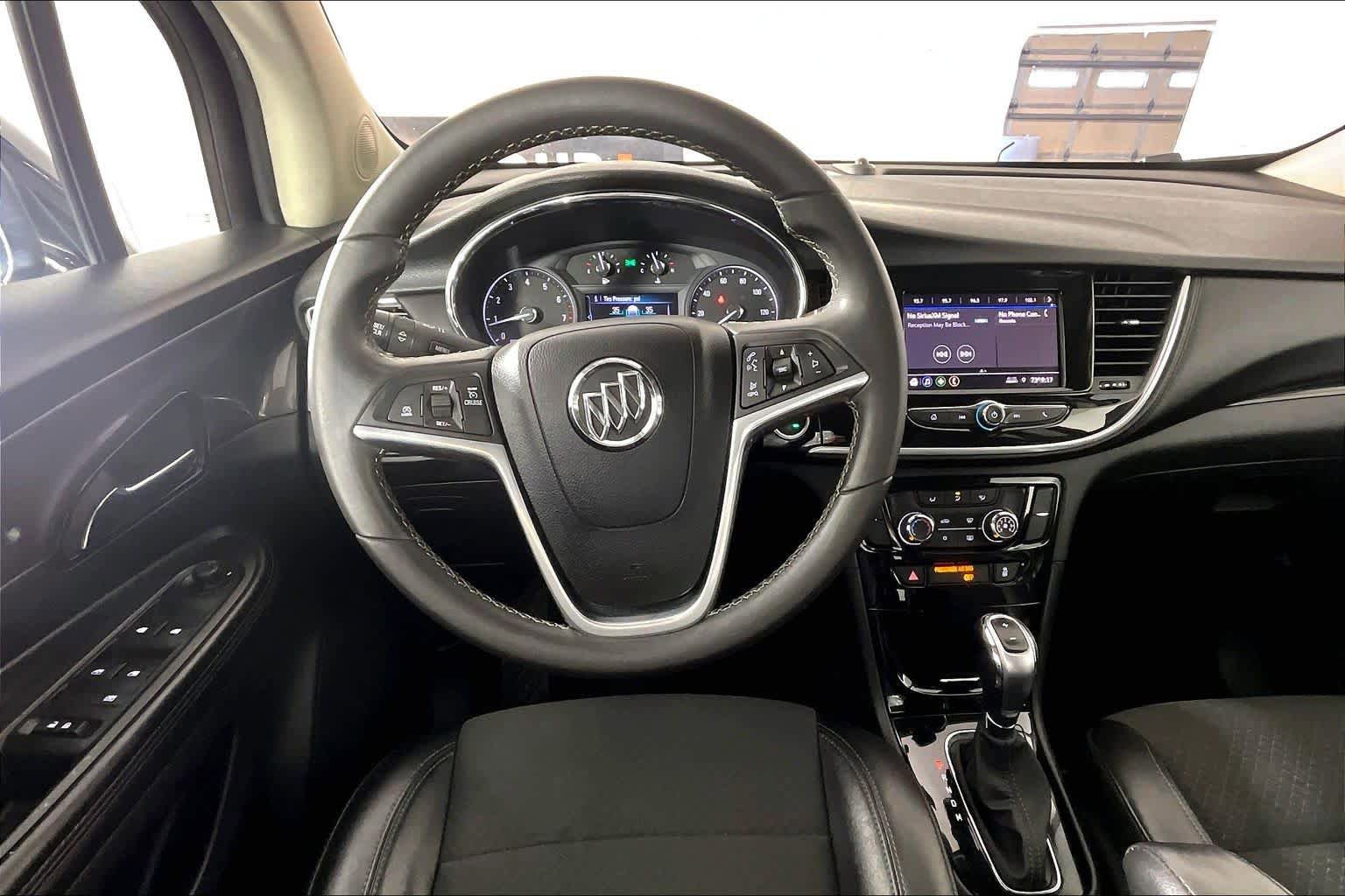 Certified 2022 Buick Encore Preferred AWD/4WD image 6
