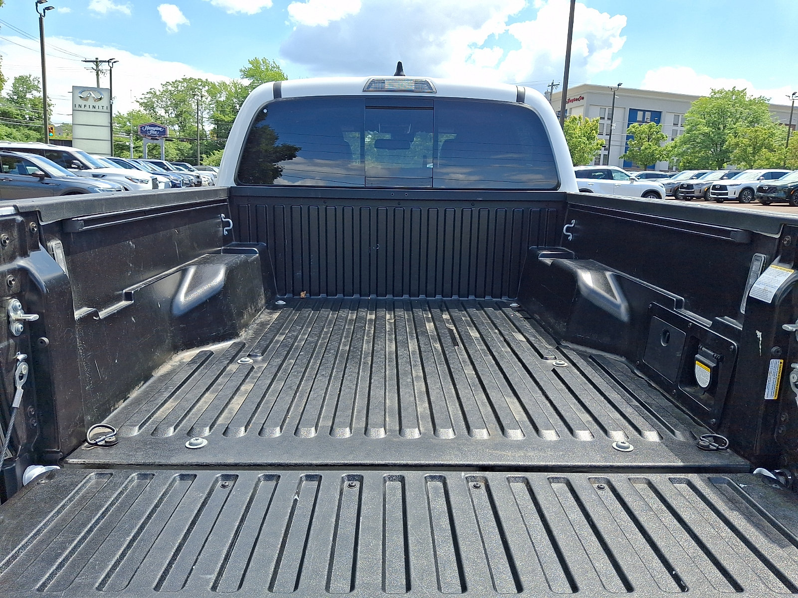 Used 2023 Toyota Tacoma TRD Off-Road AWD/4WD image 26