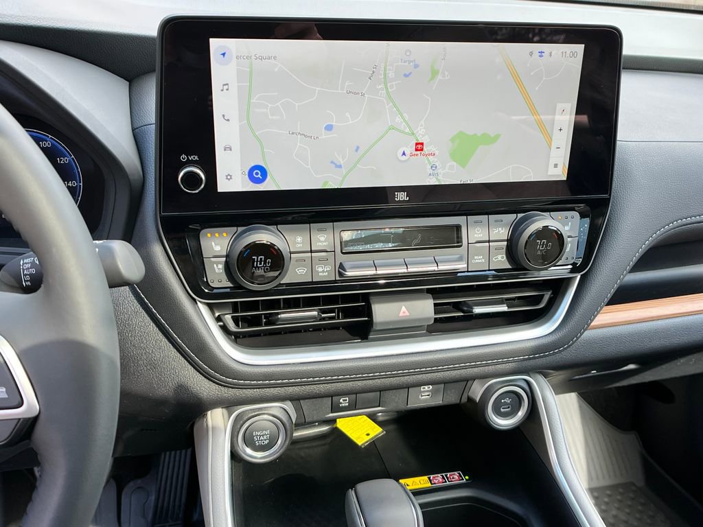 Used 2026 Toyota Grand Highlander Limited image 16