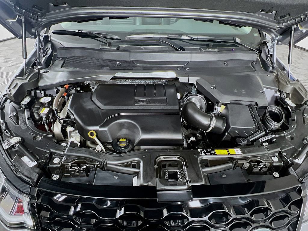 Used 2025 Land Rover Discovery Sport S image 31