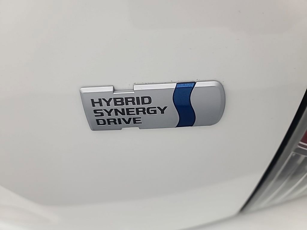 Used 2014 Toyota Prius C Two image 12