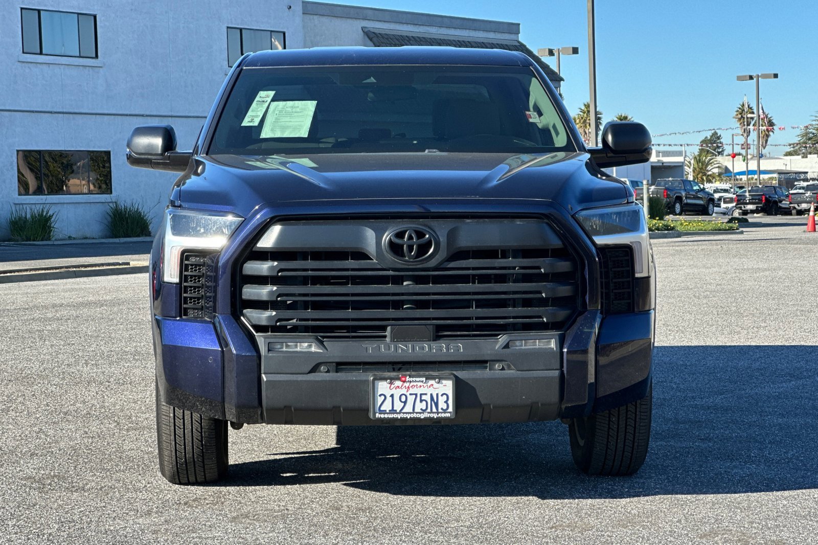 Used 2022 Toyota Tundra SR5 w/ Convenience Package image 10