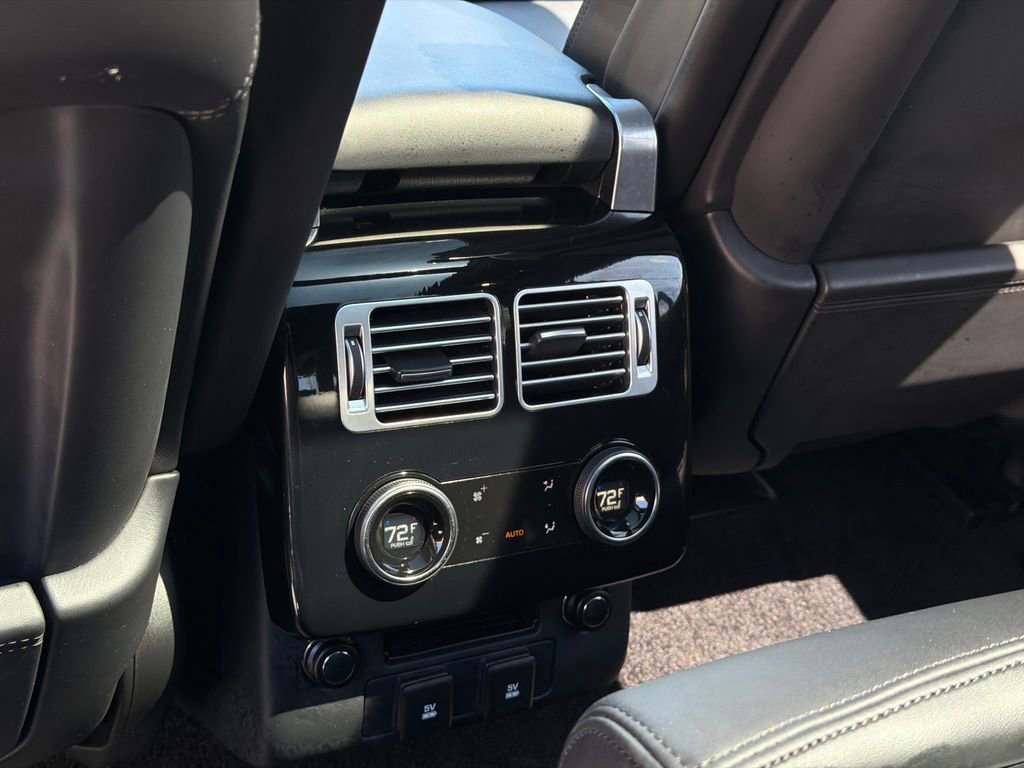Used 2021 Land Rover Range Rover Westminster Edition image 19