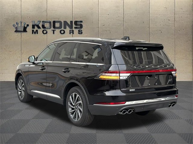 New 2026 Lincoln Aviator AWD image 3
