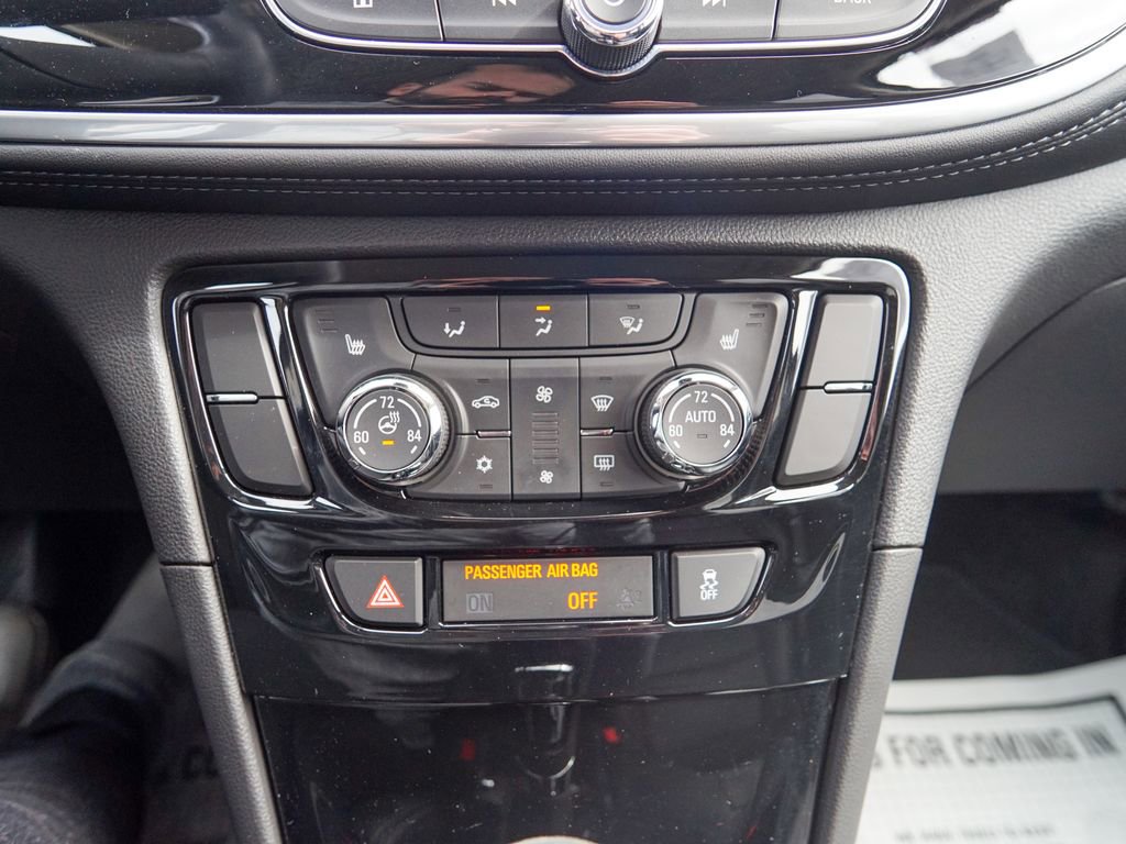 Used 2019 Buick Encore Essence image 25