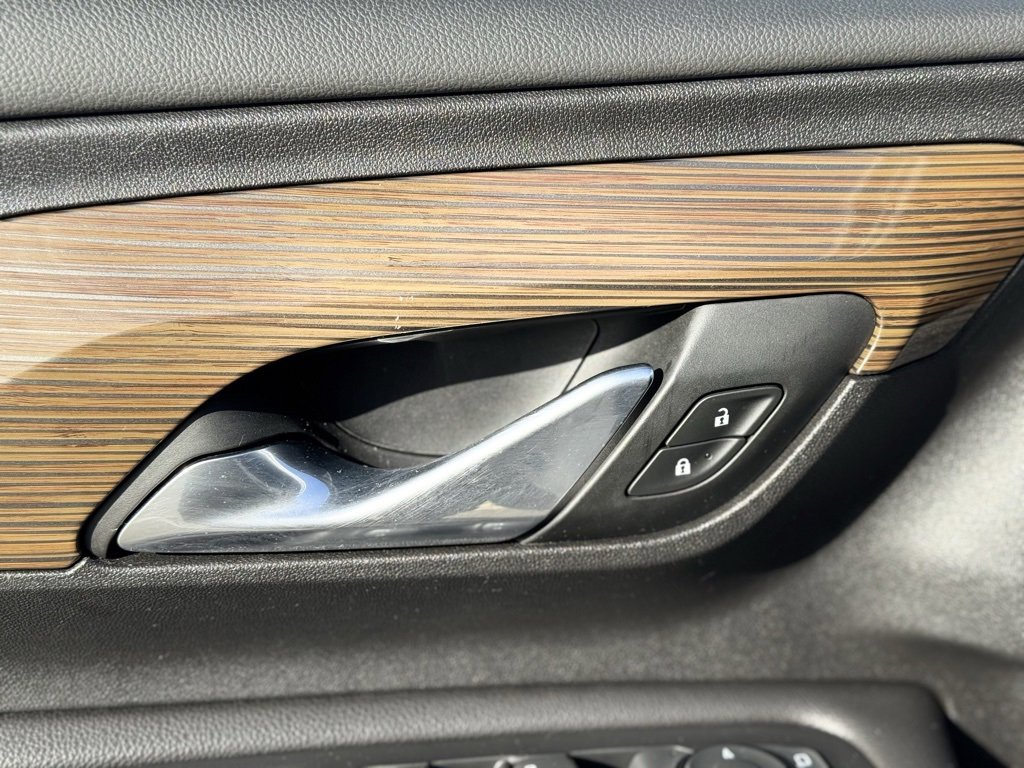 Used 2019 GMC Terrain SLE w/ Driver Convenience Package image 24