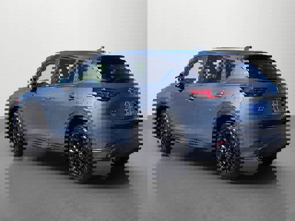 Used 2024 MAZDA CX-5 Carbon Edition image 4