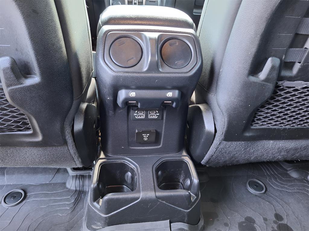 Used 2022 Jeep Wrangler Unlimited Rubicon image 10
