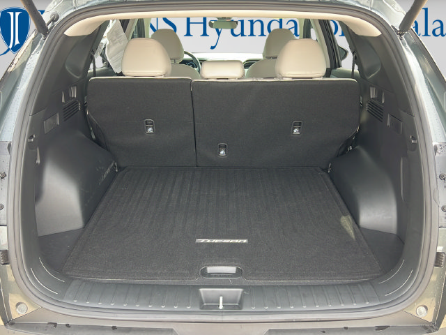 Certified 2024 Hyundai Tucson Limited AWD/4WD image 10