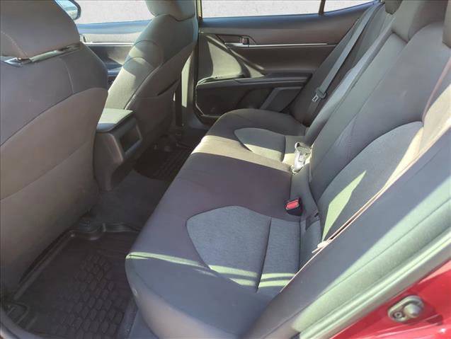 Used 2020 Toyota Camry LE FWD image 23