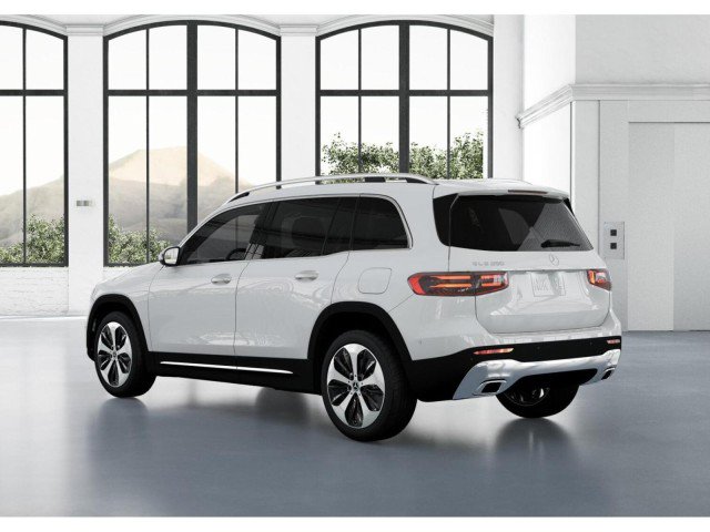 Used 2025 Mercedes-Benz GLB 250 image 28