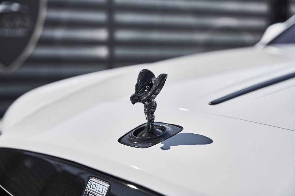 Used 2020 Rolls-Royce Wraith RWD image 9