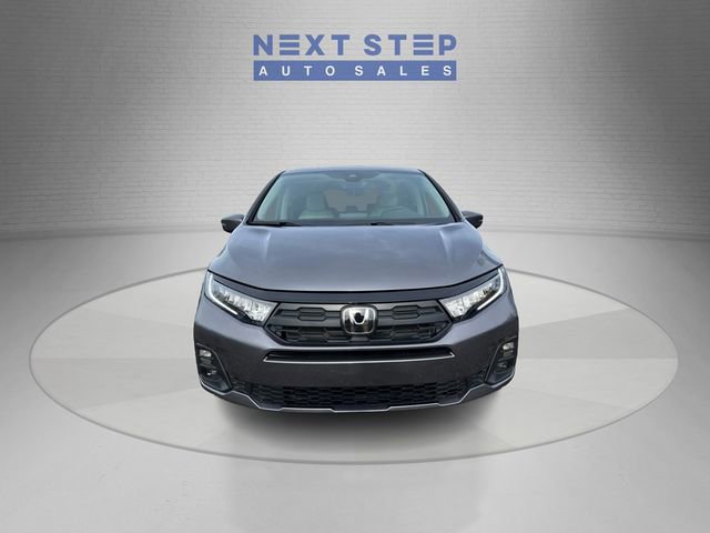 Used 2025 Honda Odyssey EX-L image 2