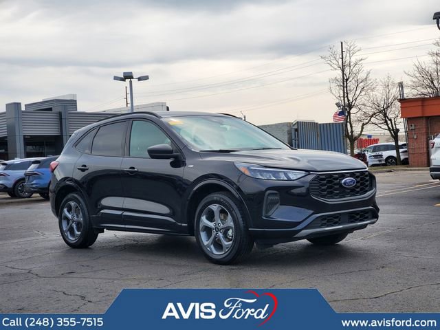 Used 2024 Ford Escape ST-Line w/ Tech Pack #1 image 2