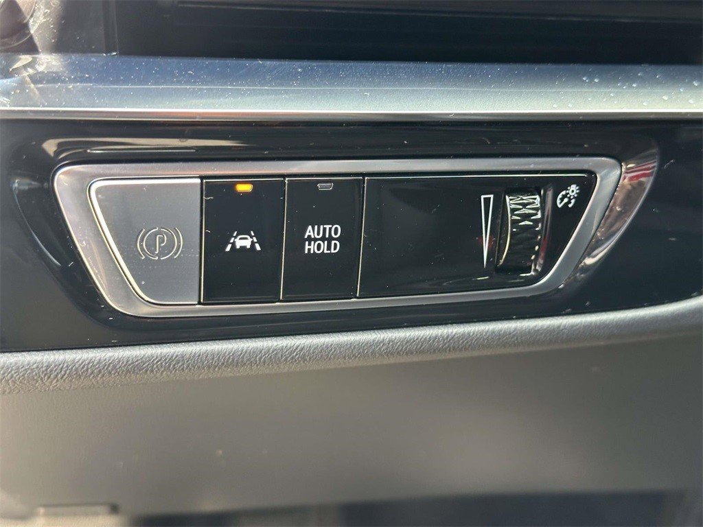 Certified 2024 Cadillac Lyriq Sport image 21