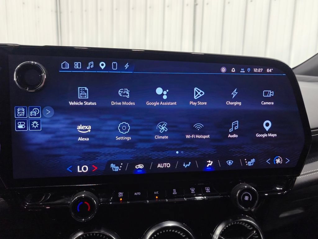 Used 2024 Chevrolet Blazer EV LT AWD/4WD image 32
