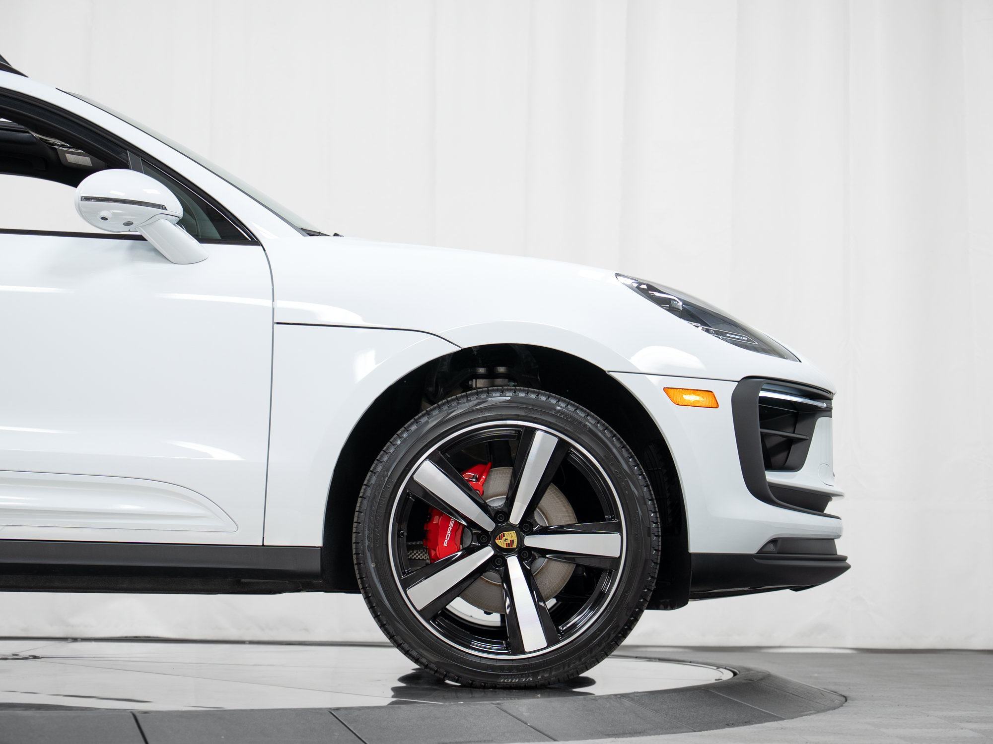 New 2026 Porsche Macan S AWD/4WD image 11
