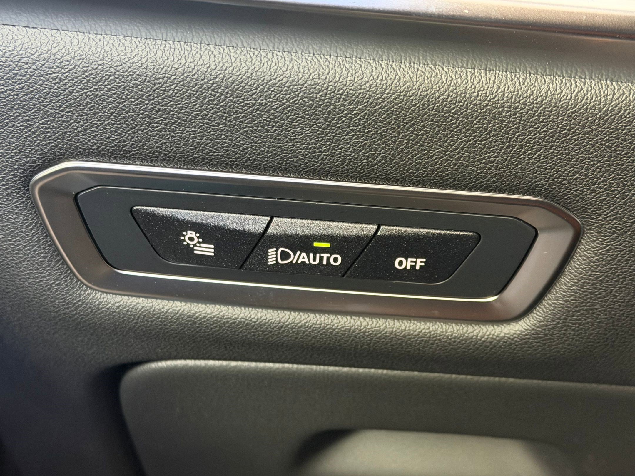 New 2026 BMW X7 M60i image 18