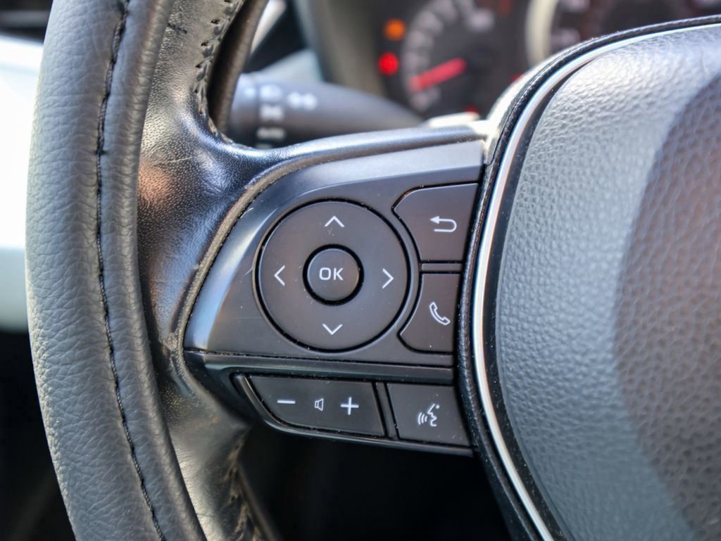 Used 2020 Toyota Corolla SE image 21