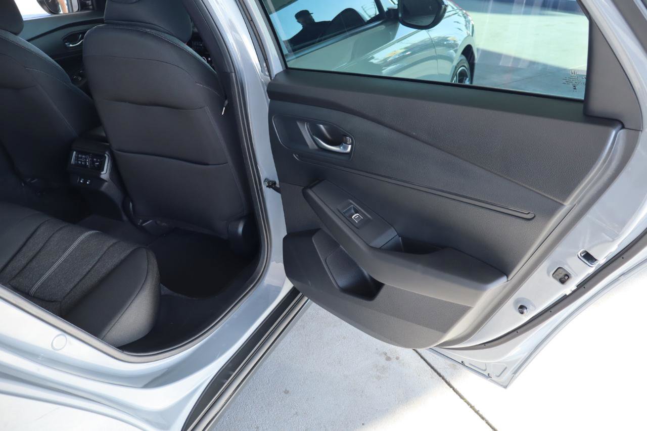 Used 2025 Honda Accord Sport image 36