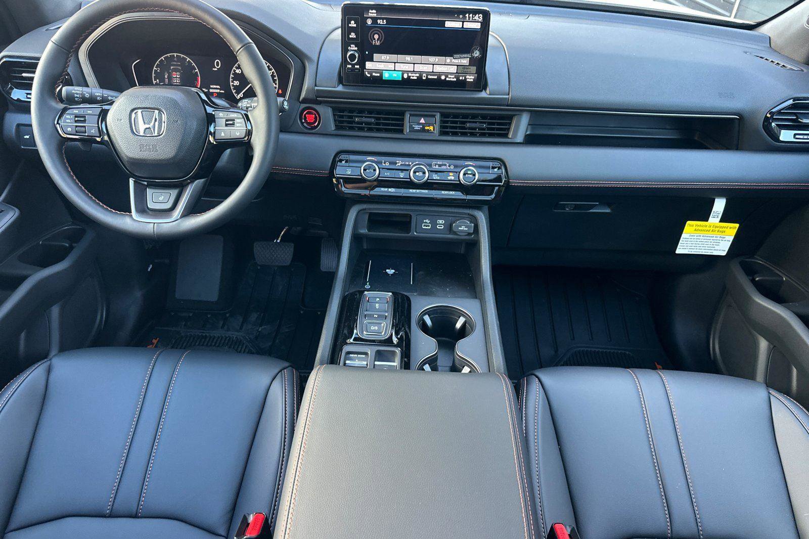 New 2025 Honda Pilot TrailSport image 10