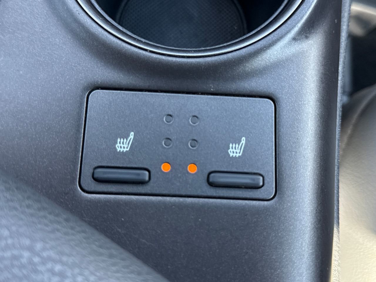 Used 2024 Toyota Camry SE image 22