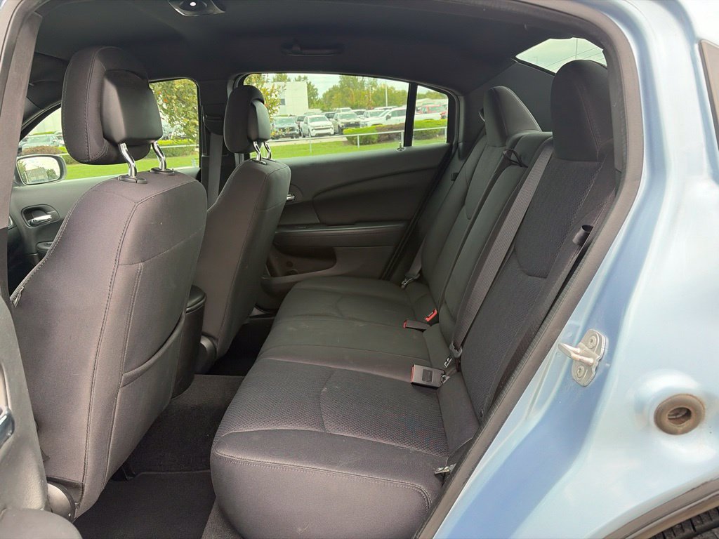 Used 2014 Chrysler 200 Touring FWD image 31