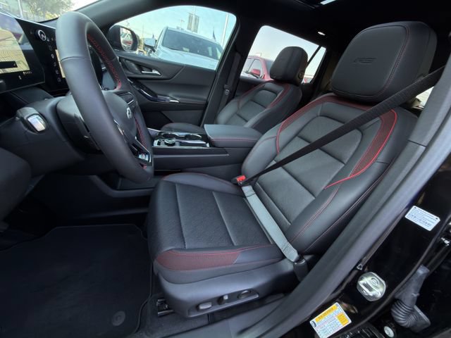 New 2027 Chevrolet Equinox RS w/ Safety and Technology Package FWD image 17