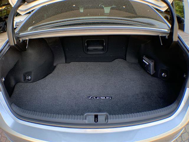 Used 2022 Lexus ES 350 F Sport w/ Accessory Package 2 image 24