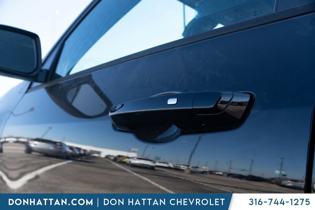 New 2027 Chevrolet Equinox LT w/ Convenience Package II FWD image 24