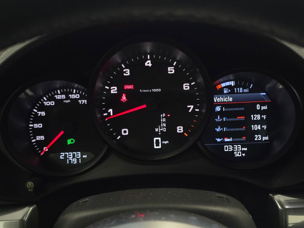 Certified 2018 Porsche 718 Cayman image 32