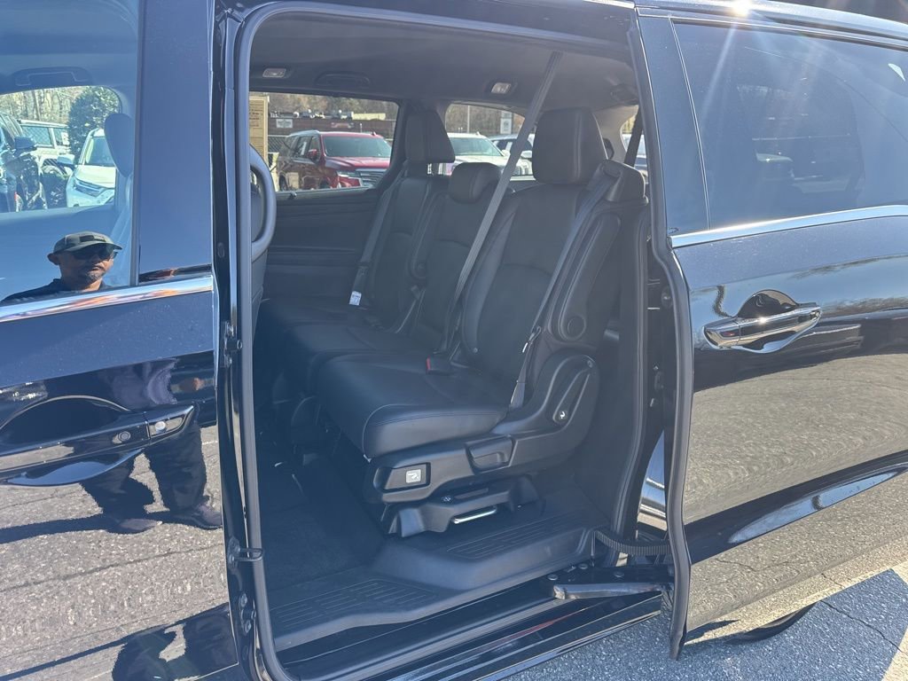 Used 2025 Honda Odyssey Sport-L image 29