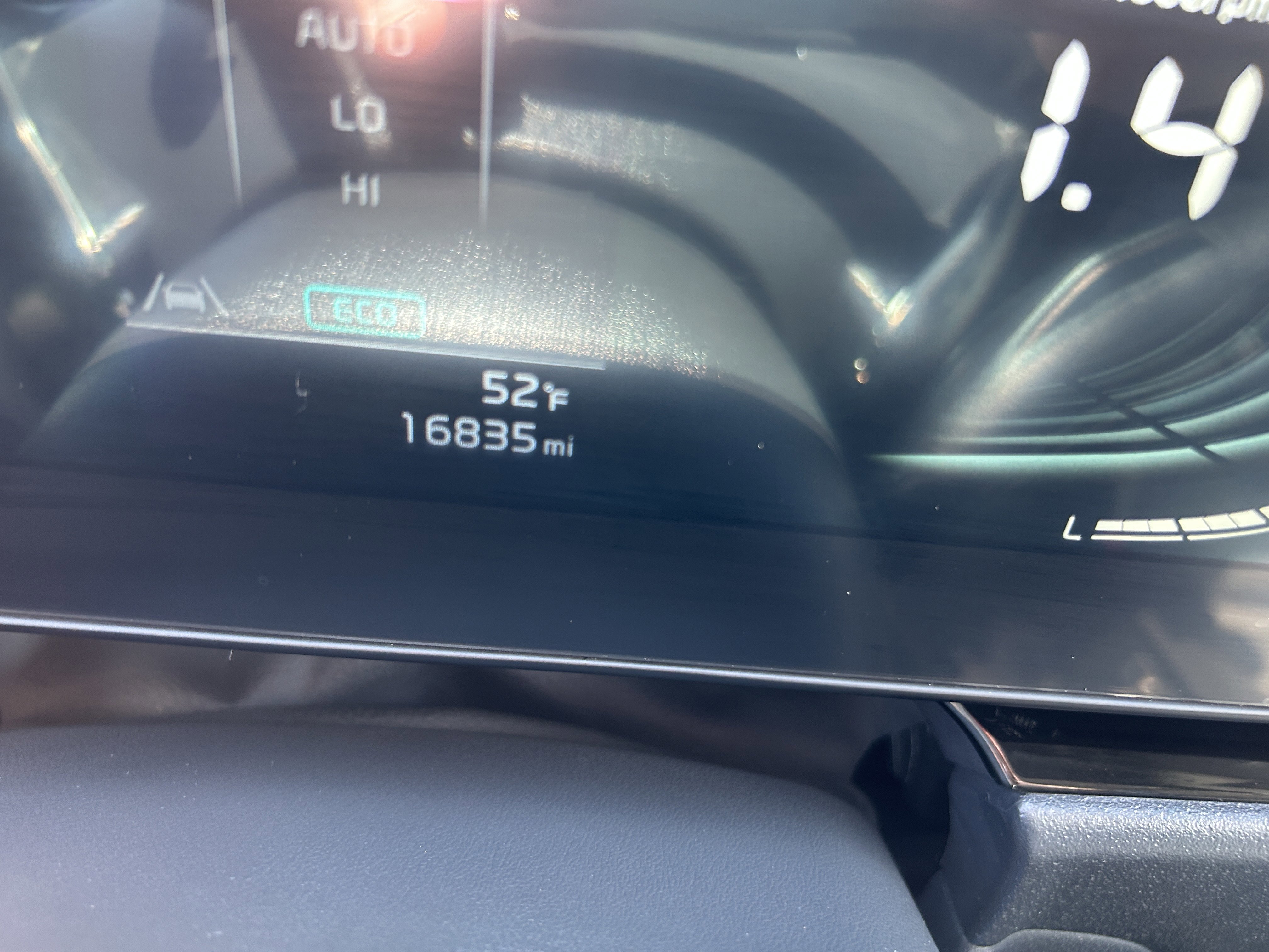 Used 2024 Kia Niro SX image 19