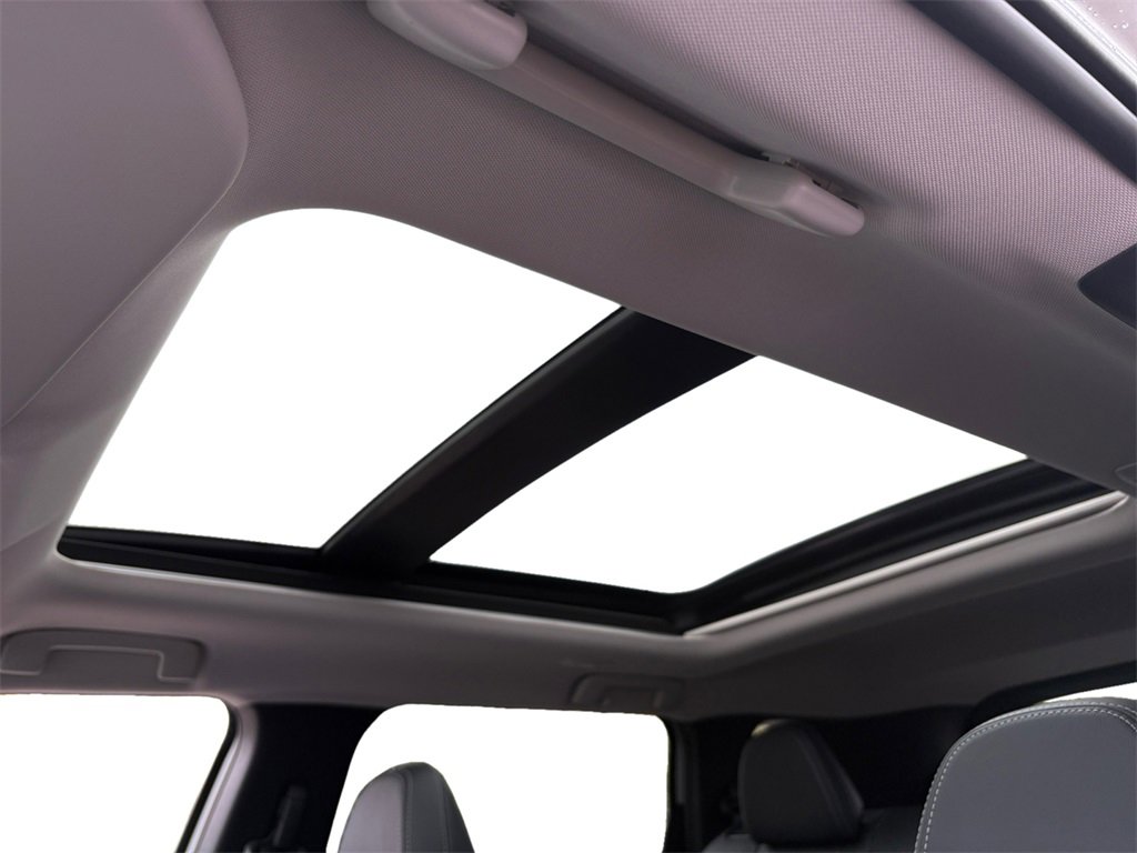 New 2025 Mitsubishi Outlander SEL image 5